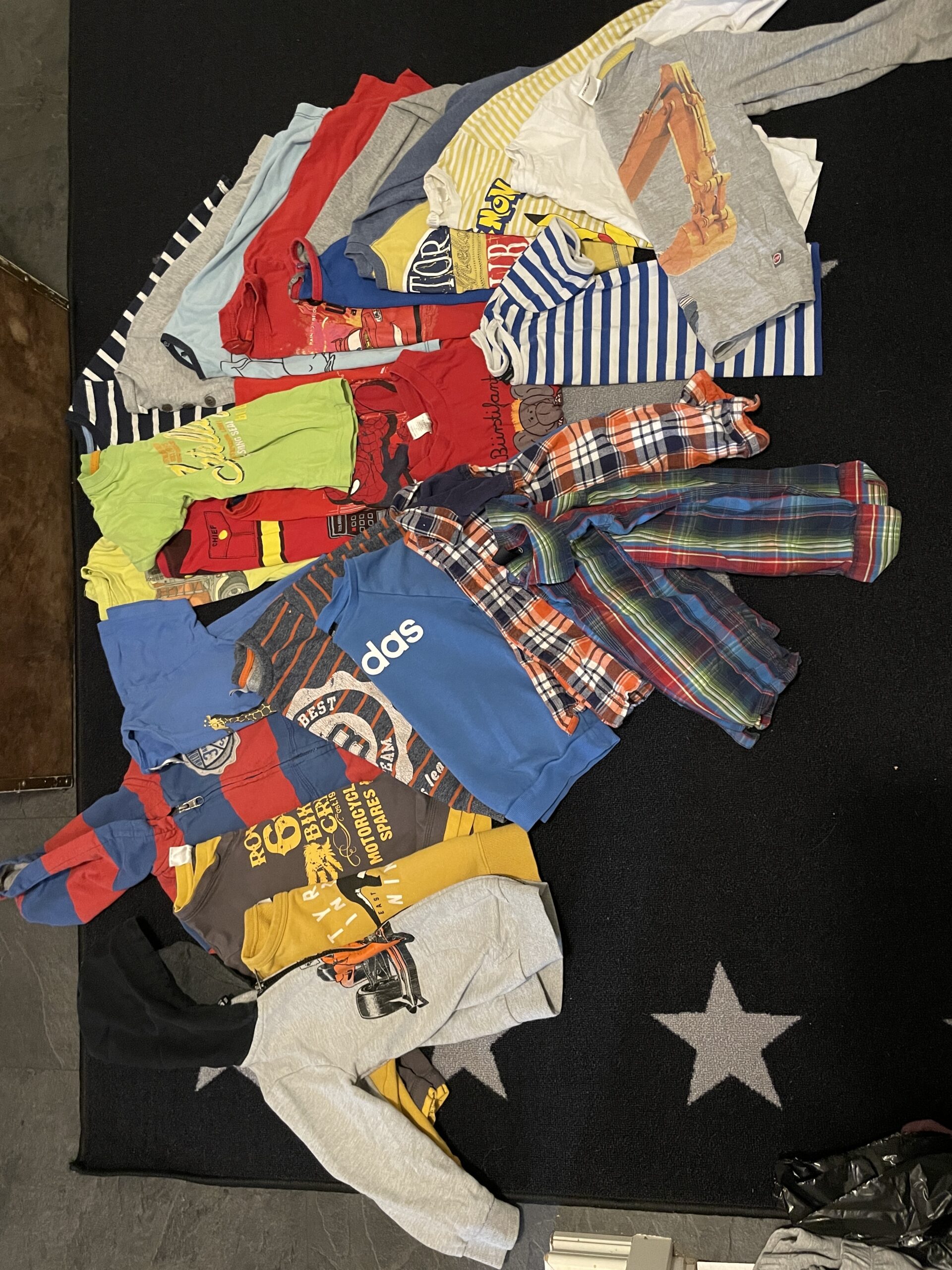 Poikien paidat 98-104